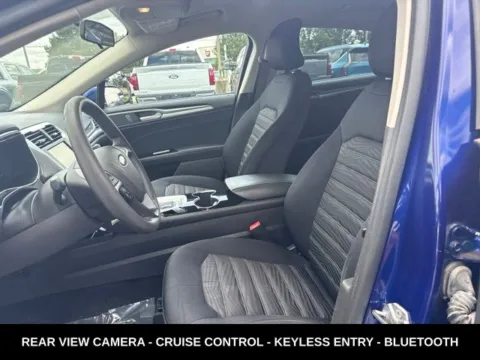 Photos of 2016 Ford Fusion SE for sale in Lowell, MI at Zeigler Ford of Lowell