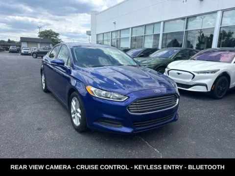 More photos of 2016 Ford Fusion SE at Zeigler Ford of Lowell, MI