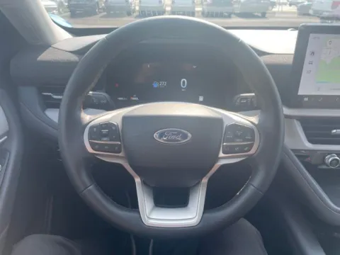 Another view of 2025 Ford Explorer Active for sale in Lowell, MI at Zeigler Ford of Lowell