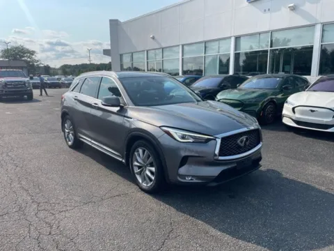 More photos of 2019 INFINITI QX50 LUXE at Zeigler Ford of Lowell, MI