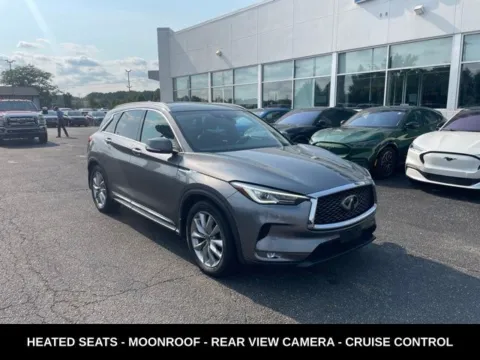 More photos of 2019 INFINITI QX50 LUXE at Zeigler Ford of Lowell, MI