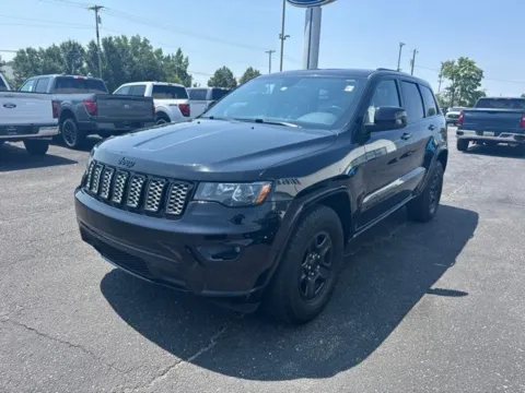 More photos of 2018 Jeep Grand Cherokee Altitude at Zeigler Ford of Lowell, MI