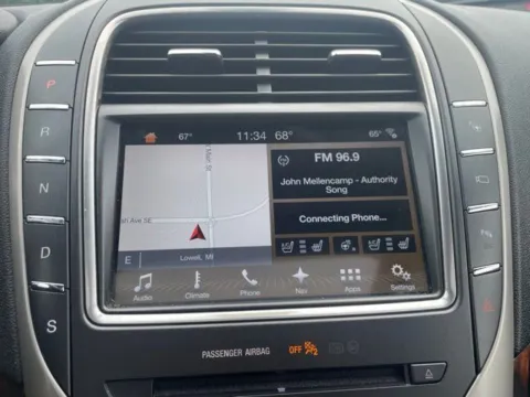 Another view of 2017 Lincoln MKX Reserve for sale in Lowell, MI at Zeigler Ford of Lowell