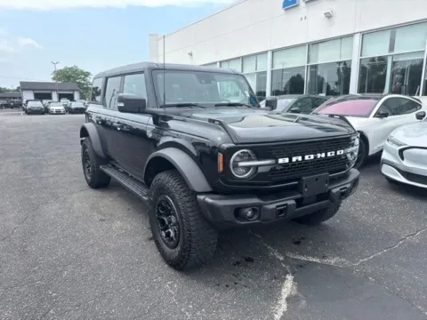 Photos of 2023 Ford Bronco Wildtrak for sale in Lowell, MI at Zeigler Ford of Lowell