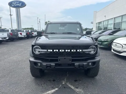 Another view of 2023 Ford Bronco Wildtrak for sale in Lowell, MI at Zeigler Ford of Lowell