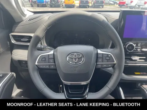 Another view of 2026 Toyota Highlander Hybrid Platinum for sale in Lowell, MI at Zeigler Ford of Lowell