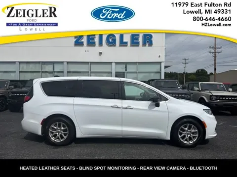 White 2024 Chrysler Pacifica Touring L for sale in Lowell, MI