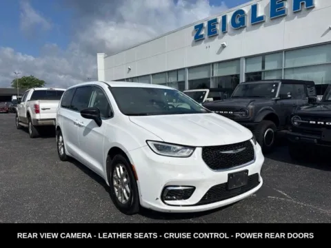 More photos of 2024 Chrysler Pacifica Touring L at Zeigler Ford of Lowell, MI