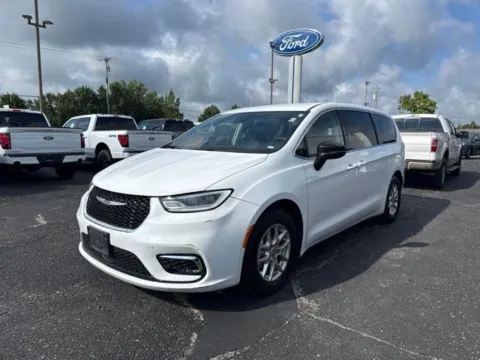 More photos of 2024 Chrysler Pacifica Touring L at Zeigler Ford of Lowell, MI