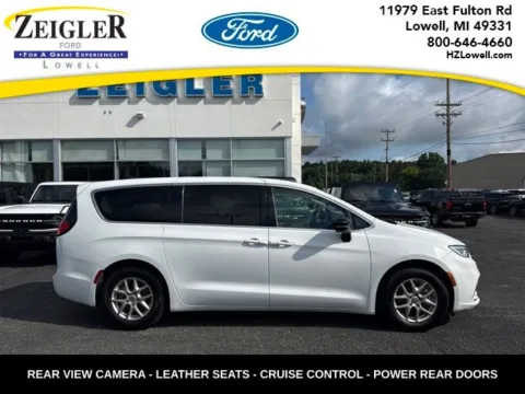 White 2024 Chrysler Pacifica Touring L for sale in Lowell, MI
