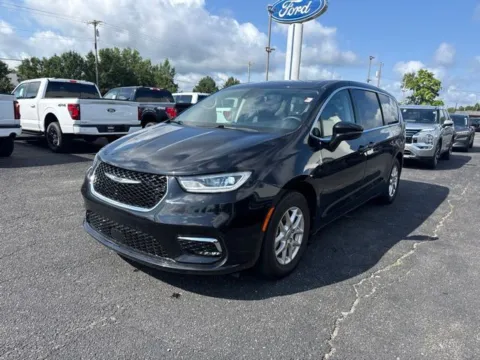 More photos of 2024 Chrysler Pacifica Touring L at Zeigler Ford of Lowell, MI