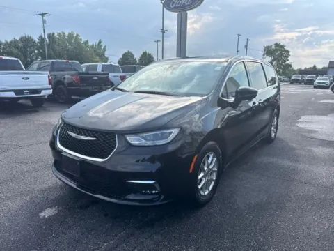 More photos of 2024 Chrysler Pacifica Touring L at Zeigler Ford of Lowell, MI