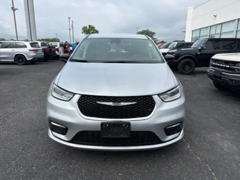 Another view of 2024 Chrysler Pacifica Touring L for sale in Lowell, MI at Zeigler Ford of Lowell