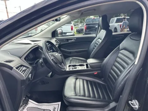 Photos of 2024 Ford Edge SEL for sale in Lowell, MI at Zeigler Ford of Lowell