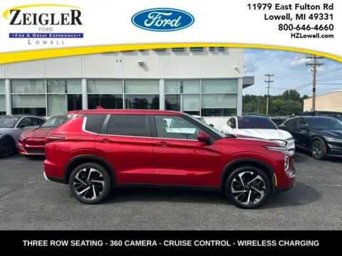 Red 2024 Mitsubishi Outlander SE for sale in Lowell, MI