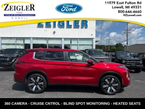 Red 2025 Mitsubishi Outlander SE for sale in Lowell, MI