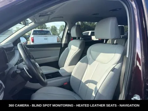 Photos of 2025 Hyundai Palisade SEL for sale in Lowell, MI at Zeigler Ford of Lowell