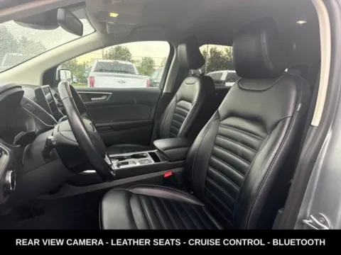 Photos of 2024 Ford Edge SEL for sale in Lowell, MI at Zeigler Ford of Lowell