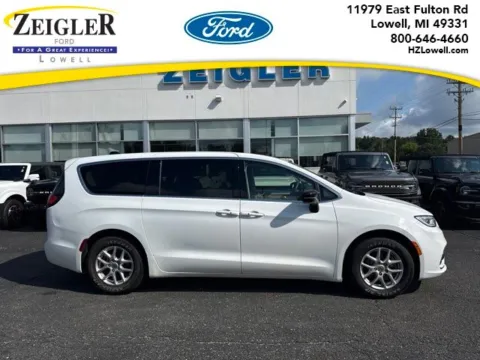 White 2024 Chrysler Pacifica Touring L for sale in Lowell, MI