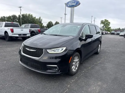 More photos of 2024 Chrysler Pacifica Touring L at Zeigler Ford of Lowell, MI