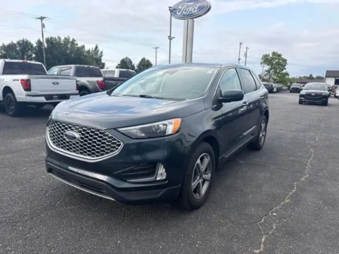 More photos of 2023 Ford Edge SEL at Zeigler Ford of Lowell, MI