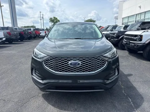 Another view of 2024 Ford Edge SEL for sale in Lowell, MI at Zeigler Ford of Lowell