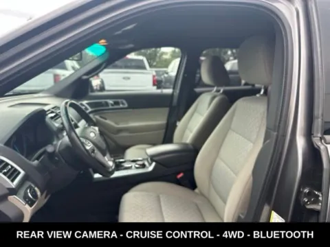 Photos of 2011 Ford Explorer XLT for sale in Lowell, MI at Zeigler Ford of Lowell