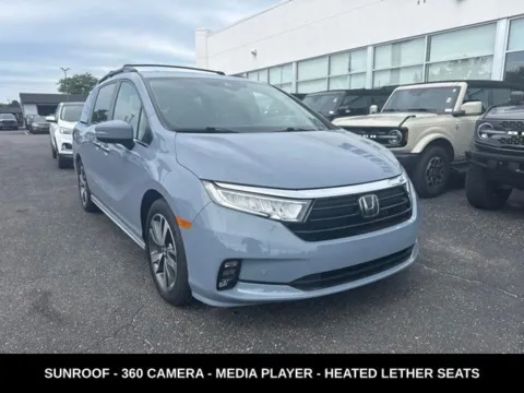 More photos of 2023 Honda Odyssey Touring at Zeigler Ford of Lowell, MI
