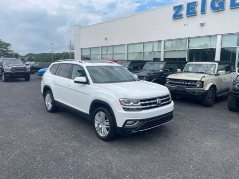 More photos of 2019 Volkswagen Atlas SEL at Zeigler Ford of Lowell, MI