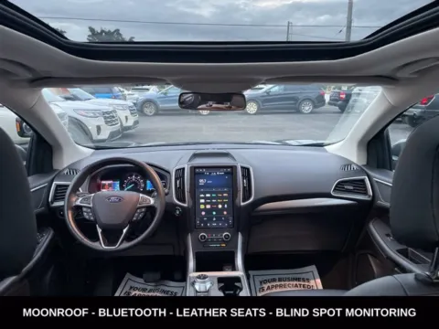Photos of 2024 Ford Edge SEL for sale in Lowell, MI at Zeigler Ford of Lowell
