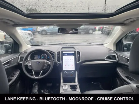 Photos of 2024 Ford Edge SEL for sale in Lowell, MI at Zeigler Ford of Lowell