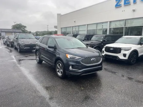 More photos of 2024 Ford Edge SEL at Zeigler Ford of Lowell, MI