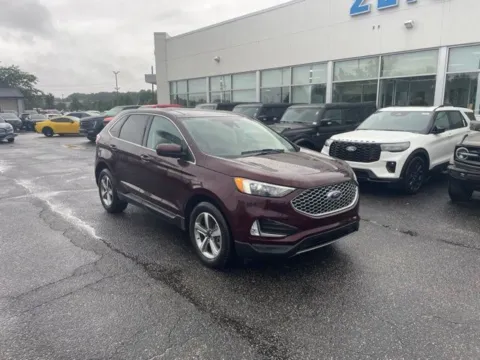 More photos of 2024 Ford Edge SEL at Zeigler Ford of Lowell, MI
