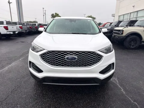 Another view of 2024 Ford Edge SEL for sale in Lowell, MI at Zeigler Ford of Lowell