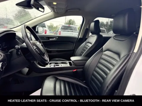 Photos of 2024 Ford Edge SEL for sale in Lowell, MI at Zeigler Ford of Lowell