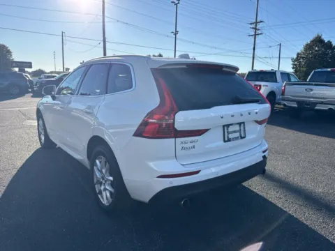 More photos of 2020 Volvo XC60 T5 Momentum at Zeigler Ford of Lowell, MI