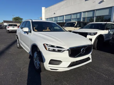 Photos of 2020 Volvo XC60 T5 Momentum for sale in Lowell, MI at Zeigler Ford of Lowell