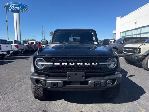 Another view of 2023 Ford Bronco Wildtrak for sale in Lowell, MI at Zeigler Ford of Lowell
