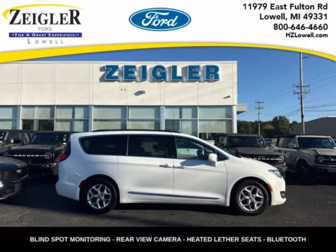 White 2017 Chrysler Pacifica Touring L for sale in Lowell, MI