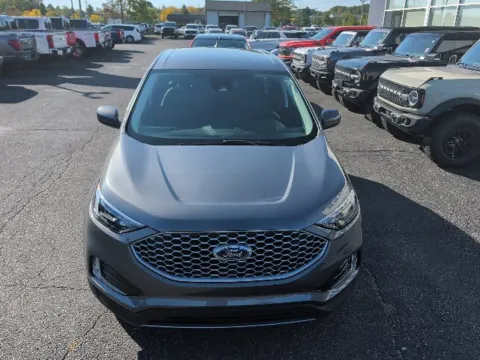 More photos of 2024 Ford Edge SEL at Zeigler Ford of Lowell, MI