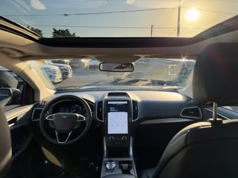 Photos of 2024 Ford Edge SEL for sale in Lowell, MI at Zeigler Ford of Lowell
