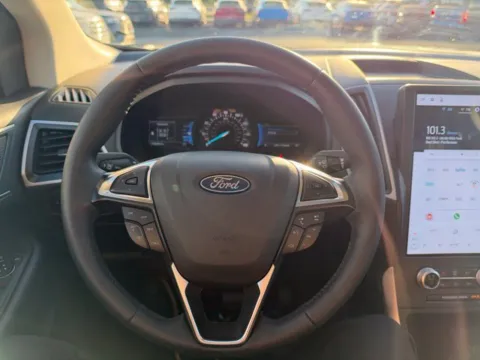 Another view of 2024 Ford Edge SEL for sale in Lowell, MI at Zeigler Ford of Lowell