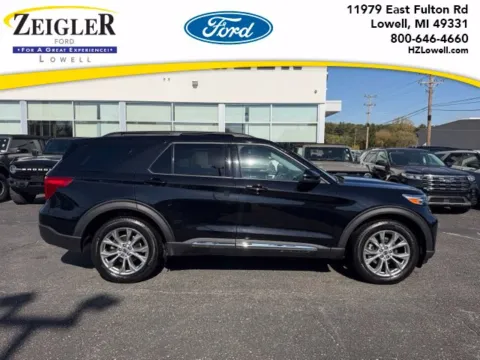 Black 2024 Ford Explorer XLT for sale in Lowell, MI