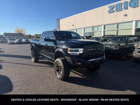More photos of 2022 Ram 3500 Laramie at Zeigler Ford of Lowell, MI