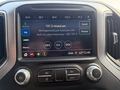 More photos of 2021 GMC Sierra 1500 Elevation at Zeigler Ford of Lowell, MI