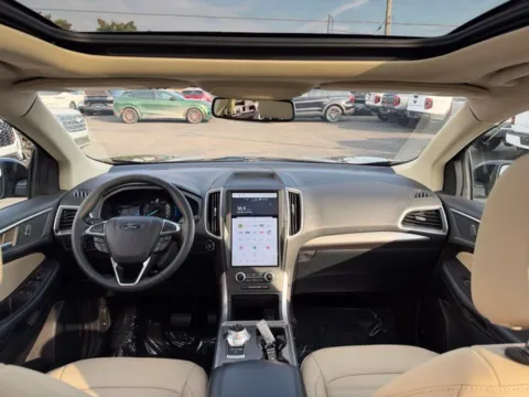 Photos of 2024 Ford Edge SEL for sale in Lowell, MI at Zeigler Ford of Lowell