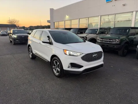 More photos of 2024 Ford Edge SEL at Zeigler Ford of Lowell, MI