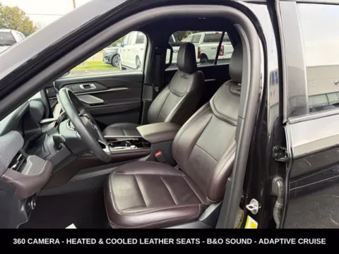 Photos of 2026 Ford Explorer Platinum for sale in Lowell, MI at Zeigler Ford of Lowell
