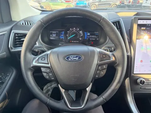 Another view of 2024 Ford Edge SEL for sale in Lowell, MI at Zeigler Ford of Lowell