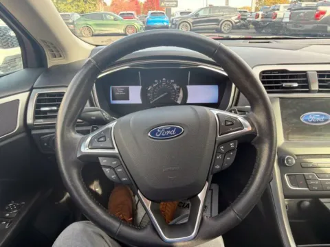 Another view of 2017 Ford Fusion SE for sale in Lowell, MI at Zeigler Ford of Lowell